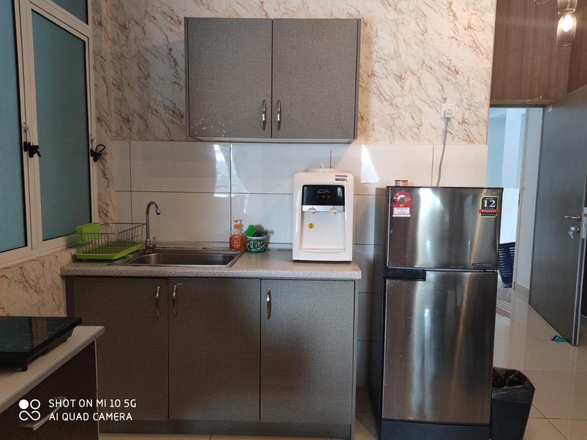 Bangi Gateway Service Apartment Kampong Sungai Ramal Dalam Exterior foto